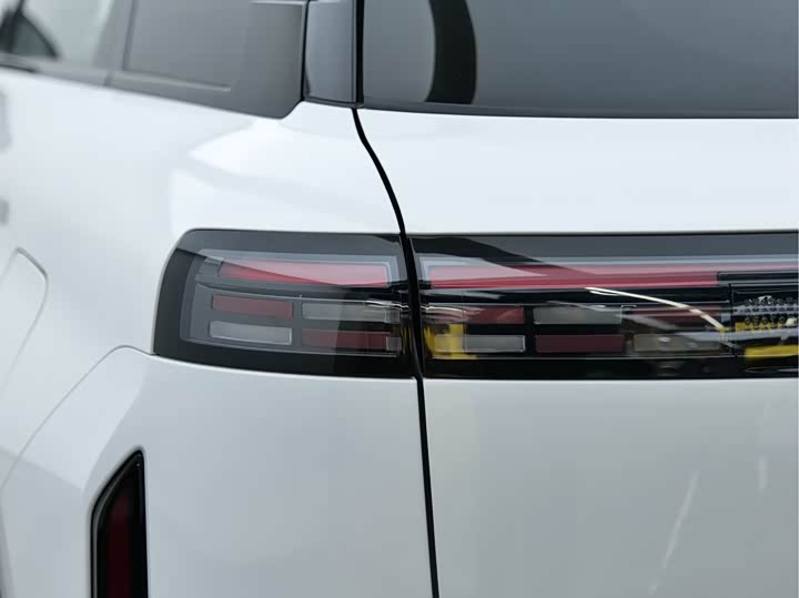 Фото 9 - Chery Jaecoo J7 (Explore 06)