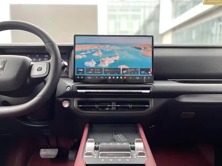 Фото 6 - Tank 300