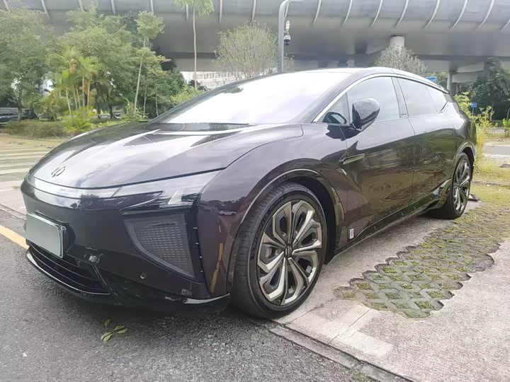 Фото 1 - HiPhi X