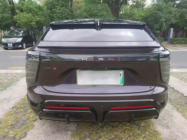 Фото 9 - HiPhi X