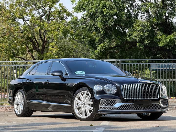 Фото 3 - Bentley Flying Spur