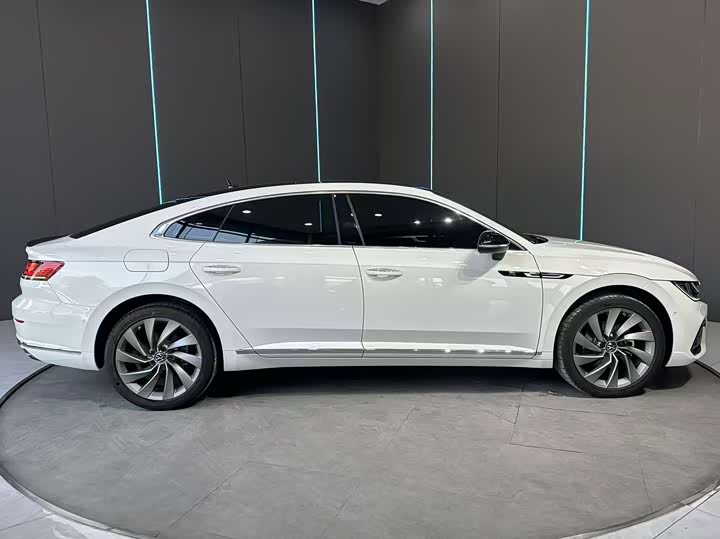 Фото 4 - Volkswagen CC