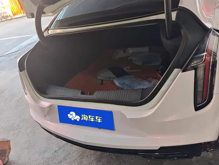 Фото 4 - Cadillac CT4