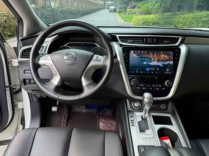 Фото 9 - Nissan Murano