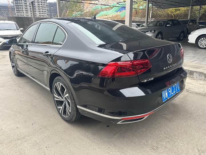 Фото 6 - Volkswagen Magotan