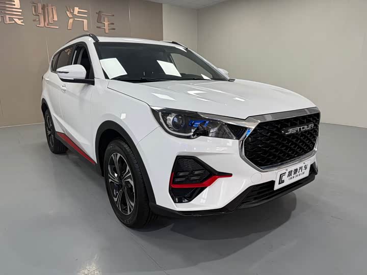 Фото 3 - Jetour X70