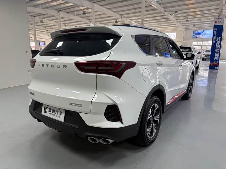 Фото 4 - Jetour X70