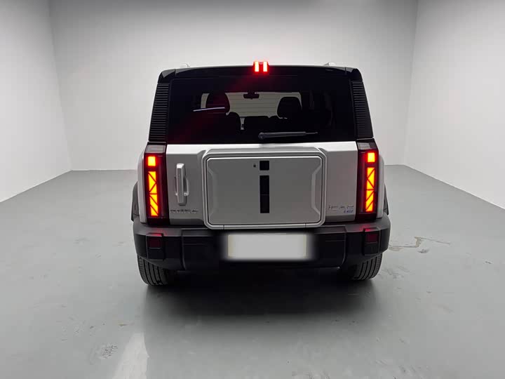 Фото 5 - Chery iCar 03