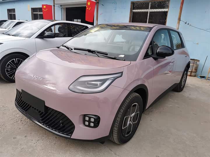 Фото 2 - GAC Aion UT