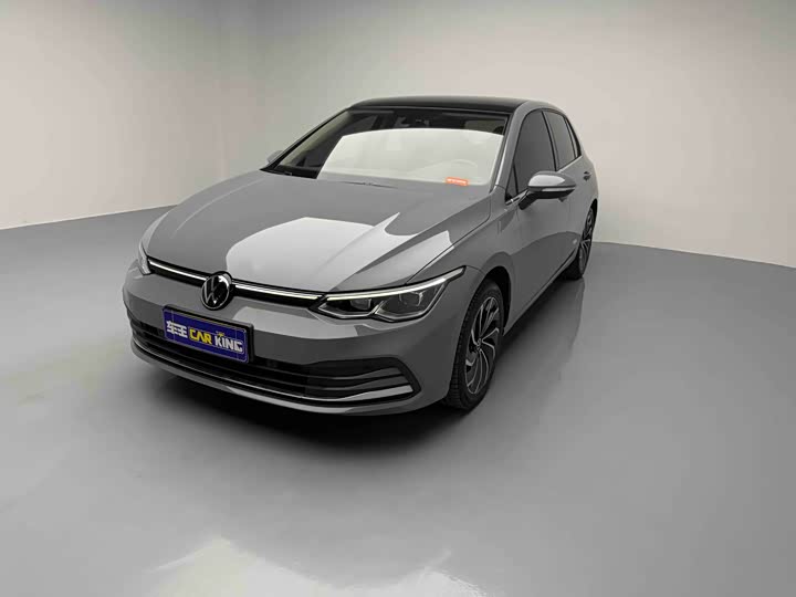 Фото 1 - Volkswagen Golf