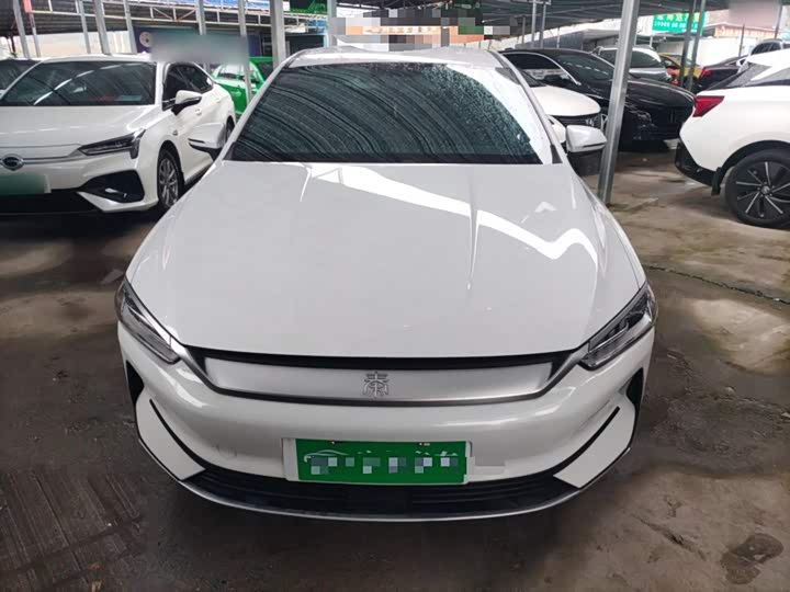 Фото 3 - BYD Qin Plus