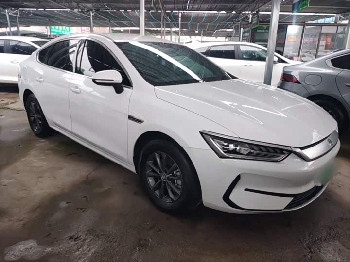 Фото 4 - BYD Qin Plus