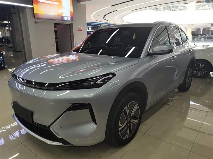 Фото 1 - Geely Galaxy Starship 7