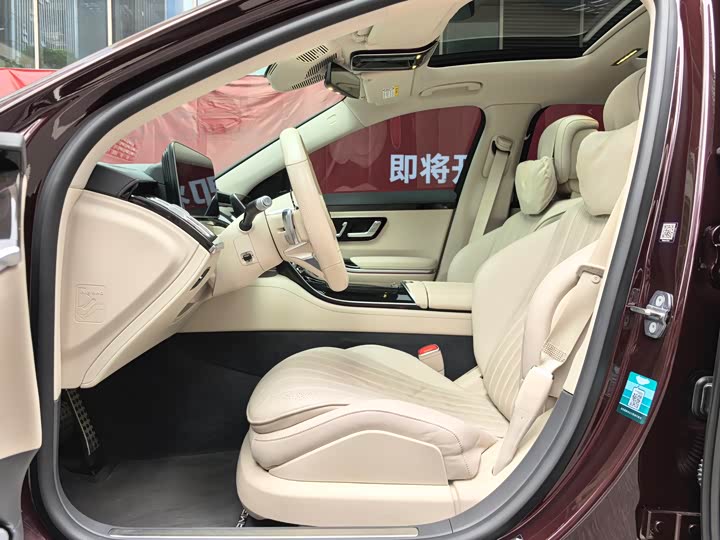 Фото 4 - Mercedes-Benz S-Class