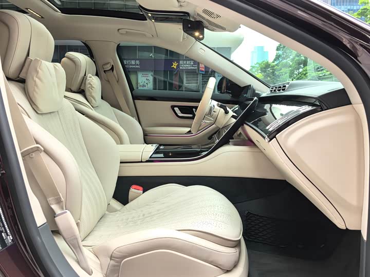 Фото 8 - Mercedes-Benz S-Class