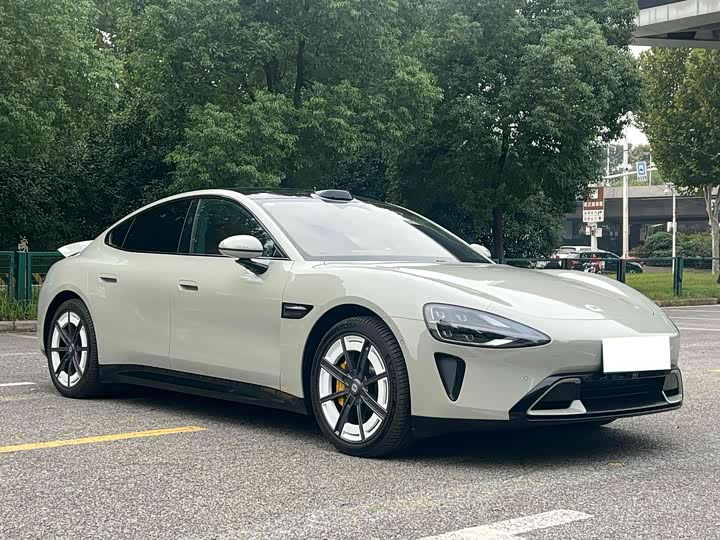 Фото 3 - Xiaomi SU7