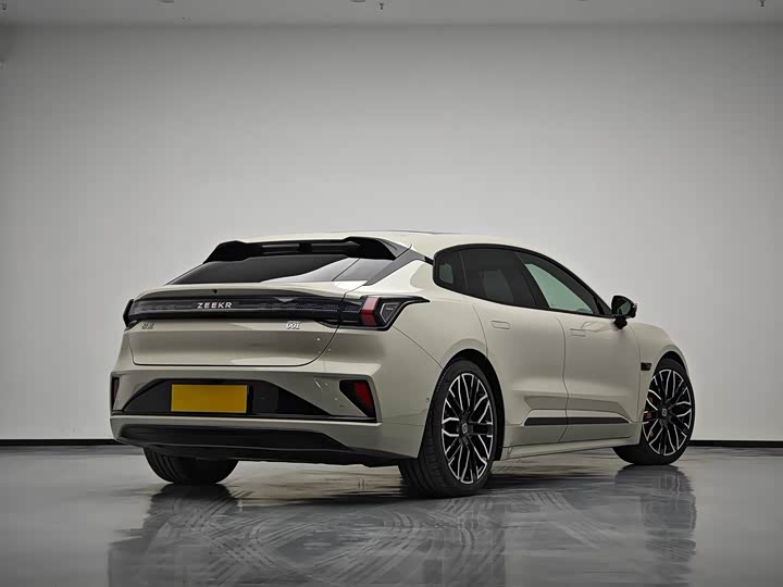 Фото 4 - Nio ES6