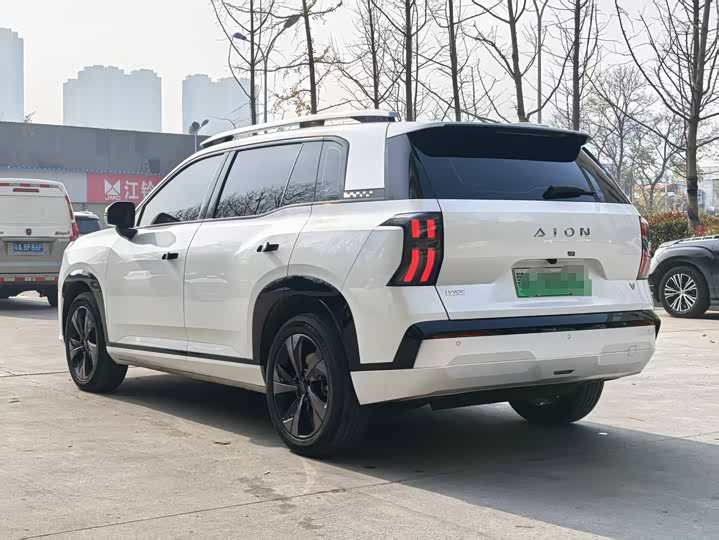 Фото 6 - GAC Aion V