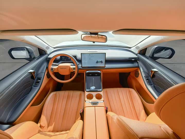 Фото 8 - GAC Aion V