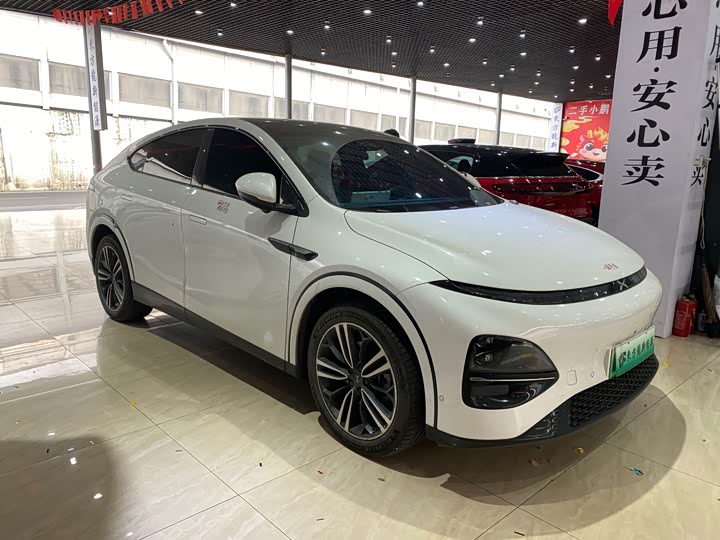 Фото 3 - XPeng G6