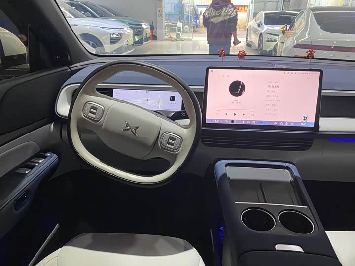 Фото 8 - XPeng G6