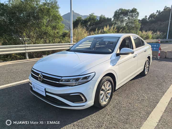 Фото 1 - Volkswagen Bora