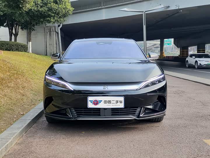 Фото 2 - BYD Han