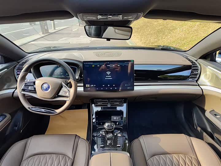 Фото 6 - BYD Han