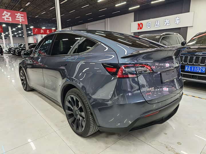 Фото 7 - Tesla Model Y