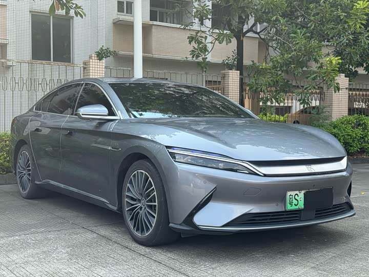 Фото 2 - BYD Han