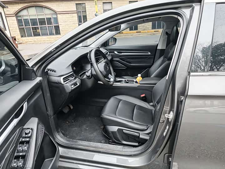 Фото 5 - Geely Emgrand