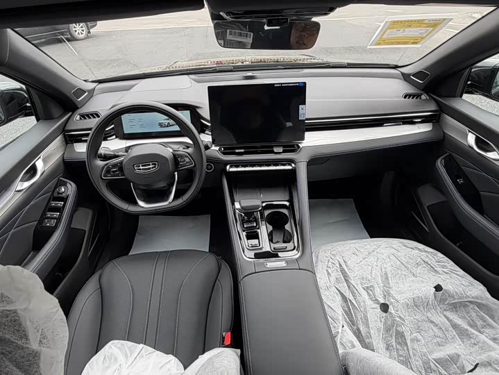 Фото 9 - Geely Preface