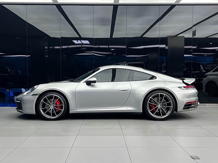 Фото 3 - Porsche 911