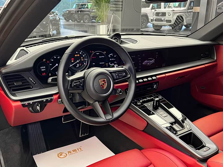 Фото 6 - Porsche 911