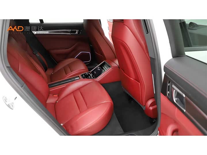 Фото 8 - Porsche Panamera