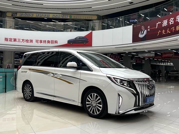 Фото 2 - GAC Trumpchi M8