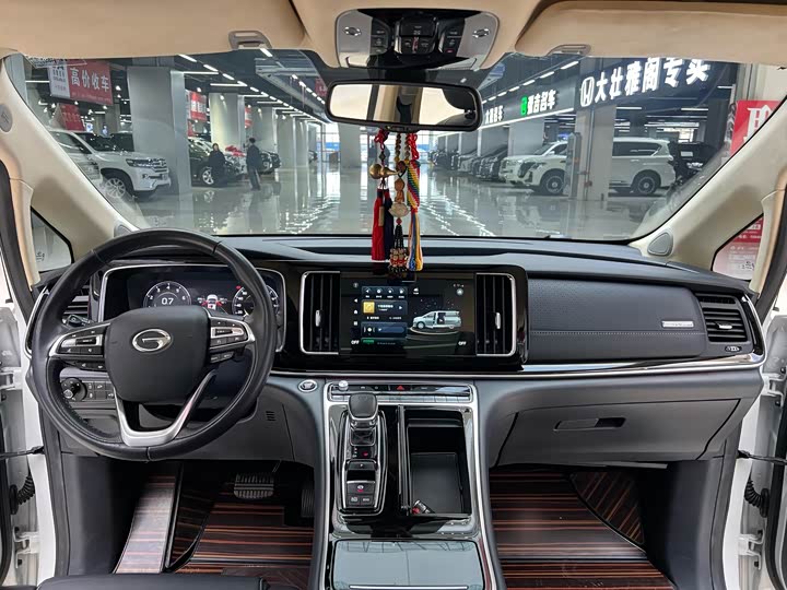 Фото 8 - GAC Trumpchi M8