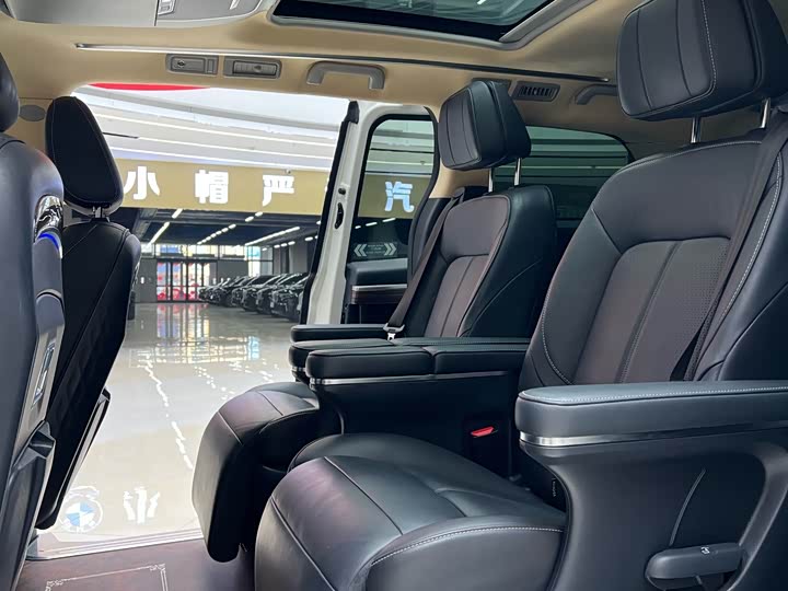 Фото 9 - GAC Trumpchi M8