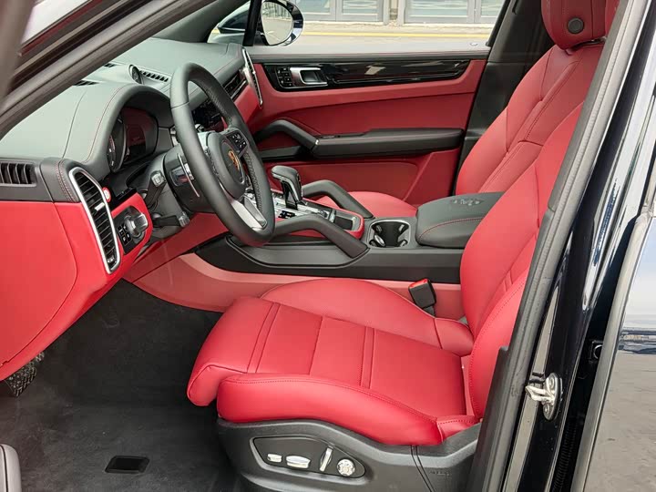 Фото 6 - Porsche Cayenne Hybrid