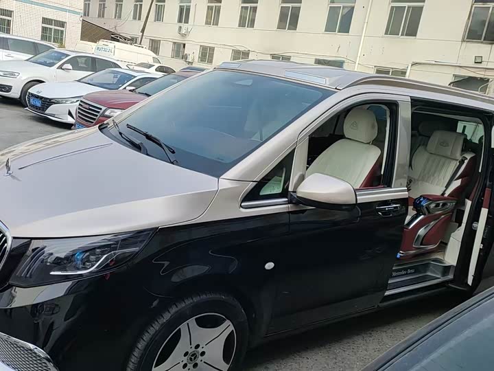 Фото 2 - Mercedes-Benz Vito