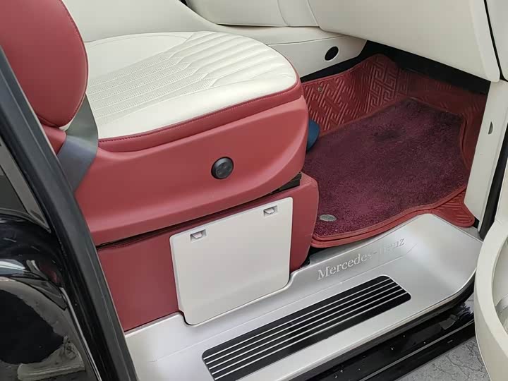 Фото 4 - Mercedes-Benz Vito