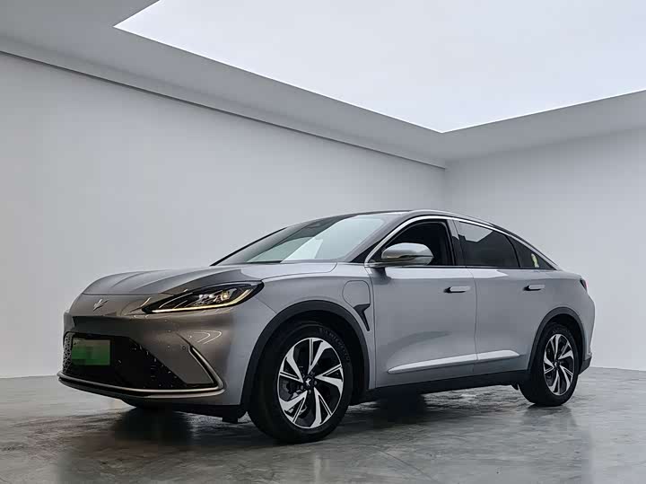 Фото 1 - BAIC Arcfox Alpha S