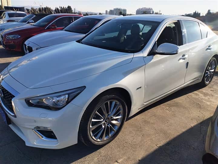 Фото 5 - Infiniti Q50L