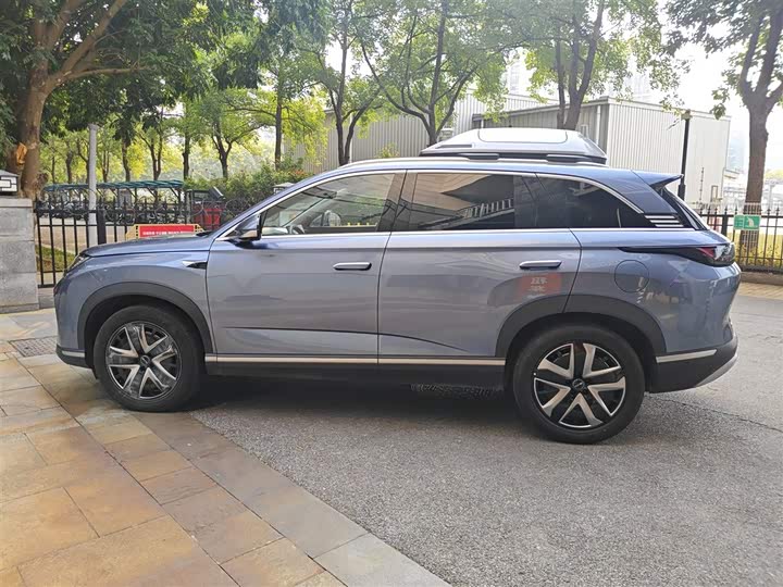 Фото 5 - BYD Sea Lion 07 DM-i Hybrid