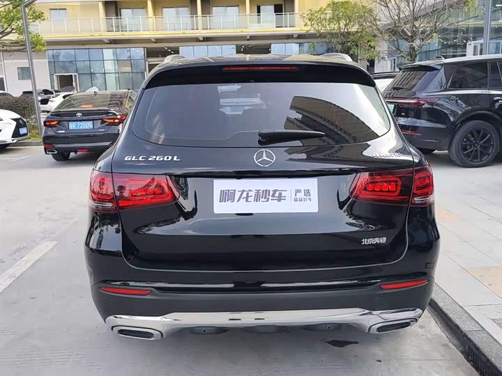 Фото 5 - Mercedes-Benz GLC-Class