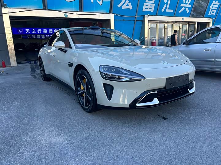 Фото 3 - Xiaomi SU7