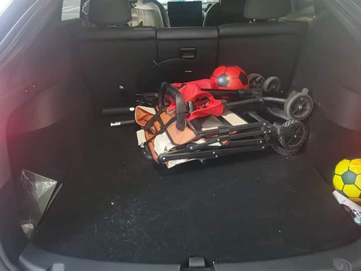 Фото 4 - Tesla Model Y