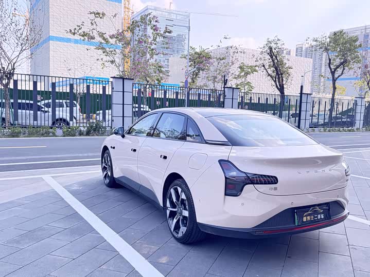 Фото 7 - XPeng Mona M03