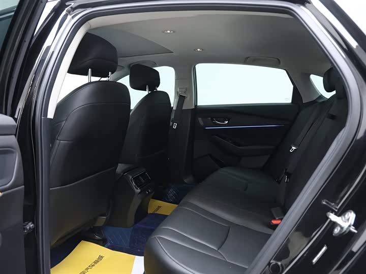 Фото 8 - Honda Accord