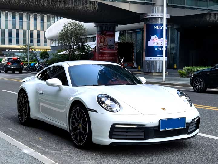 Фото 3 - Porsche 911